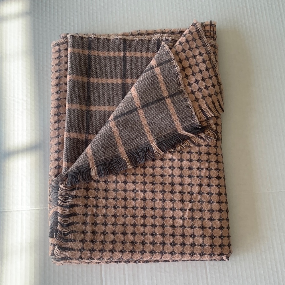 Soft Pink & Gray Patterned Wrap/Scarf
